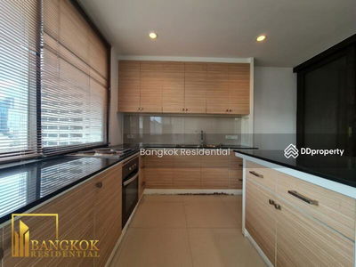 Siam Court Apartment, Bangkok, Thailand Siam Court Apartment, Bangkok, Thailand