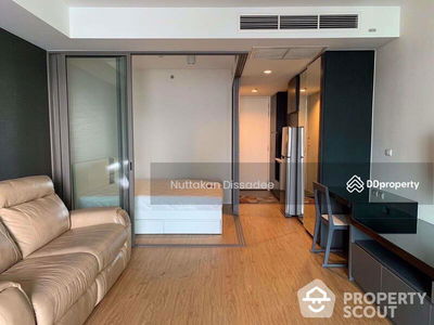 Siamese Surawong, Bangkok, Thailand Siamese Surawong, Bangkok, Thailand