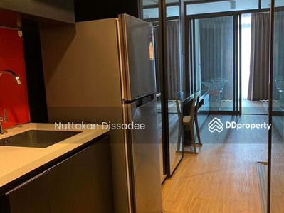 Siamese Surawong, Bangkok, Thailand Siamese Surawong, Bangkok, Thailand