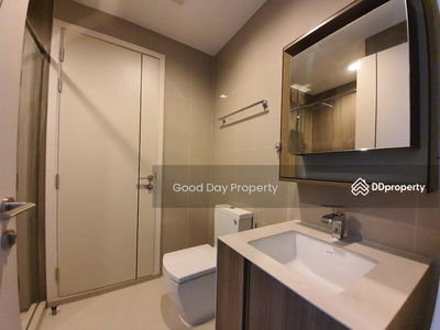 The Line Phahon-Pradipat, Bangkok, Thailand The Line Phahon-Pradipat, Bangkok, Thailand