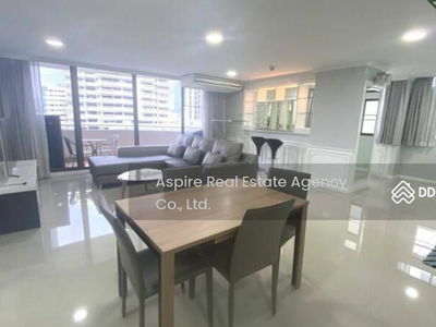 Supalai Place Sukhumvit 39, Bangkok, Thailand Supalai Place Sukhumvit 39, Bangkok, Thailand