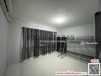 Townhome Ratchada-Sutthisan near MRT Huai Khwang, Bangkok, Thailand Townhome Ratchada-Sutthisan near MRT Huai Khwang, Bangkok, Thailand