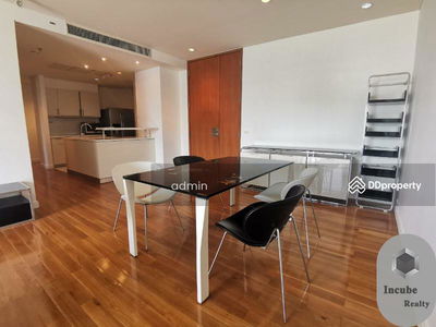 The Royal Saladaeng Condominium, Bangkok, Thailand The Royal Saladaeng Condominium, Bangkok, Thailand