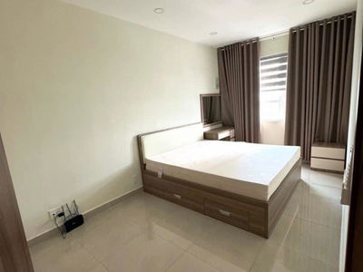 Topaz Elite, Vietnam Topaz Elite, Vietnam