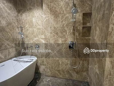 28 Chidlom, Bangkok, Thailand 28 Chidlom, Bangkok, Thailand