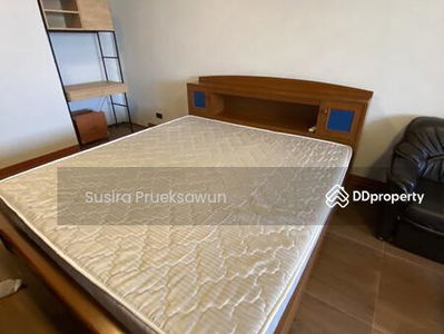 Srivara Mansion, Bangkok