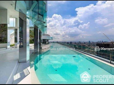 Life Asoke, Bangkok, Thailand Life Asoke, Bangkok, Thailand