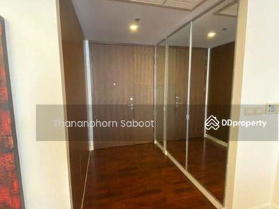 Large 3-Bedroom Apt., Bangkok, Thailand Large 3-Bedroom Apt., Bangkok, Thailand