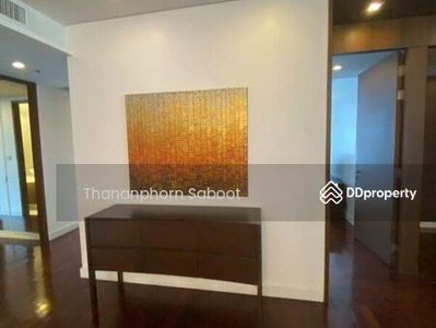 Large 3-Bedroom Apt., Bangkok, Thailand Large 3-Bedroom Apt., Bangkok, Thailand