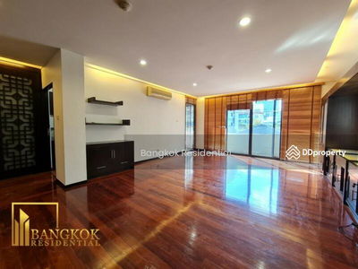 Pricha Mansion, Bangkok