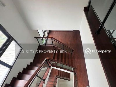 The City Ekkamai-Ladprao, Bangkok, Thailand The City Ekkamai-Ladprao, Bangkok, Thailand