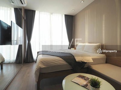 Park Origin Phrom Phong, Bangkok, Thailand Park Origin Phrom Phong, Bangkok, Thailand