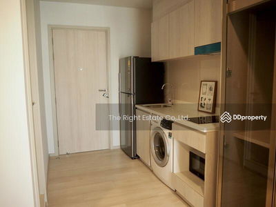 Life One Wireless, Bangkok, Thailand Life One Wireless, Bangkok, Thailand