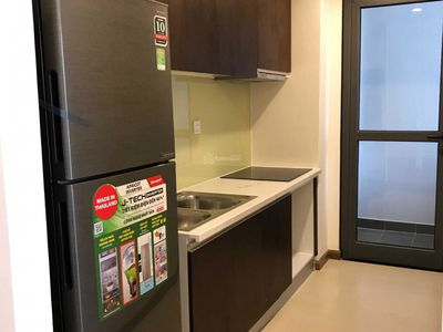 The Golden Palm Le Van Luong, Vietnam The Golden Palm Le Van Luong, Vietnam