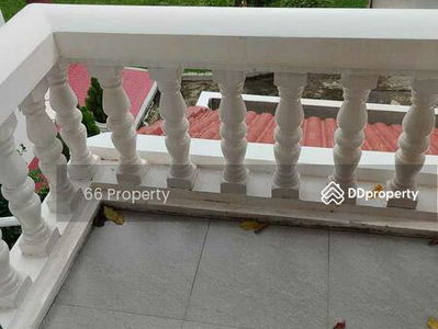4 Bed House, Bangkok, Thailand 4 Bed House, Bangkok, Thailand