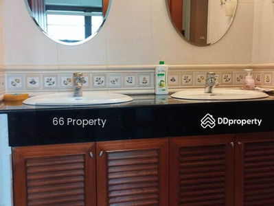 4 Bed House, Bangkok, Thailand 4 Bed House, Bangkok, Thailand