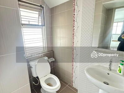 Single house for rent, House of Canary Village, Suan Suea, Sriracha, Chon Buri., Thailand Single house for rent, House of Canary Village, Suan Suea, Sriracha, Chon Buri., Thailand