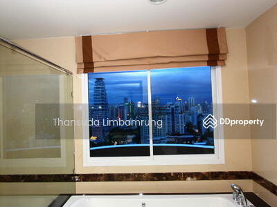 Piyathip Place, Bangkok, Thailand Piyathip Place, Bangkok, Thailand