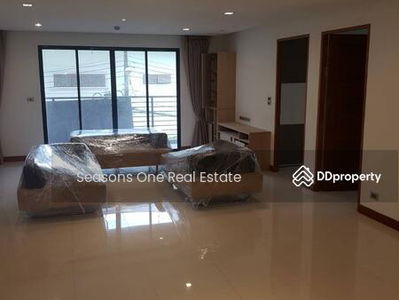3 bedroom apartment for rent @ Sukhumvit, Bangkok, Thailand 3 bedroom apartment for rent @ Sukhumvit, Bangkok, Thailand