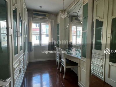 4-story townhome, Ladawan Village at Chao Phraya, Bangkok., Thailand 4-story townhome, Ladawan Village at Chao Phraya, Bangkok., Thailand