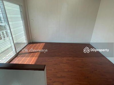 Chuan Chuen Modus Centro, Nonthaburi, Thailand Chuan Chuen Modus Centro, Nonthaburi, Thailand