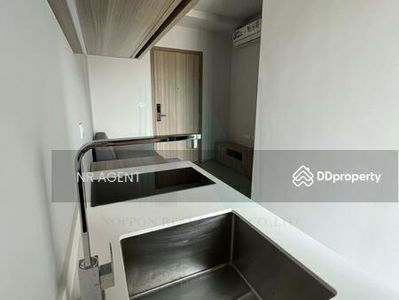 Altitude Unicorn Sathorn-Tha Phra, Bangkok, Thailand Altitude Unicorn Sathorn-Tha Phra, Bangkok, Thailand