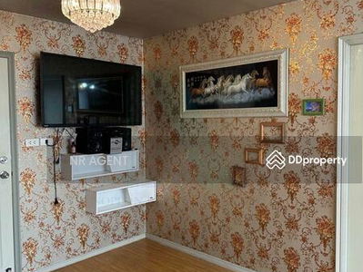 Lumpini Center Sukhumvit 77, Bangkok, Thailand Lumpini Center Sukhumvit 77, Bangkok, Thailand