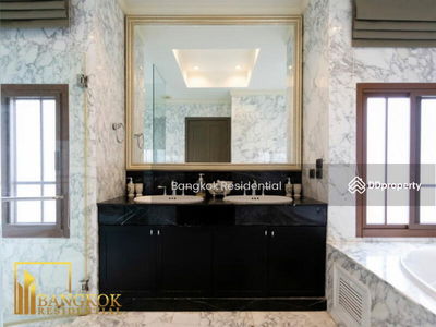 House in Compound, Bangkok, Thailand House in Compound, Bangkok, Thailand