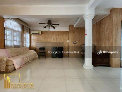 Townhouse, Bangkok, Thailand Townhouse, Bangkok, Thailand