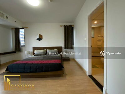 Supalai Premier Place Asok, Bangkok, Thailand Supalai Premier Place Asok, Bangkok, Thailand