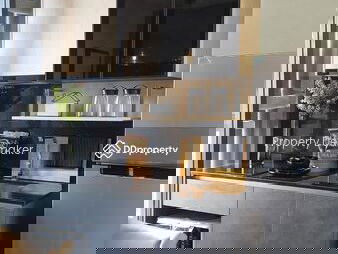 The Line Jatujak-Mochit, Bangkok, Thailand The Line Jatujak-Mochit, Bangkok, Thailand