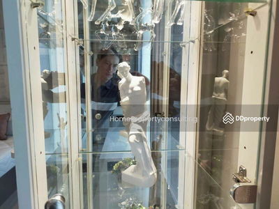 Life Asoke-Rama 9, Bangkok, Thailand Life Asoke-Rama 9, Bangkok, Thailand