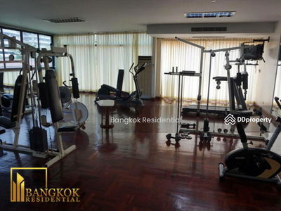 Charan Tower (Charan Tower), Bangkok, Thailand Charan Tower (Charan Tower), Bangkok, Thailand