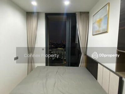 The Line Phahon-Pradipat, Bangkok, Thailand The Line Phahon-Pradipat, Bangkok, Thailand