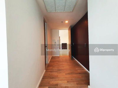 The Royal Maneeya, Bangkok, Thailand The Royal Maneeya, Bangkok, Thailand