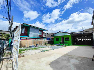 For rent, 1-story detached house, Soi Suksawat 26, Rat Burana, Bangkok., Thailand For rent, 1-story detached house, Soi Suksawat 26, Rat Burana, Bangkok., Thailand