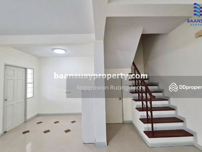 For rent, 3-story townhome, Bangkoknon Road. Near the Purple Line, Tiwanon Intersection Station, Nonthaburi, Thailand For rent, 3-story townhome, Bangkoknon Road. Near the Purple Line, Tiwanon Intersection Station, Nonthaburi, Thailand