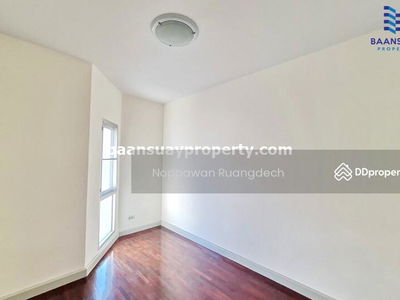 For rent, 3-story townhome, Bangkoknon Road. Near the Purple Line, Tiwanon Intersection Station, Nonthaburi, Thailand For rent, 3-story townhome, Bangkoknon Road. Near the Purple Line, Tiwanon Intersection Station, Nonthaburi, Thailand
