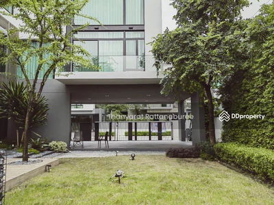 Nantawan Rama 9 Srinakarin, Bangkok, Thailand Nantawan Rama 9 Srinakarin, Bangkok, Thailand