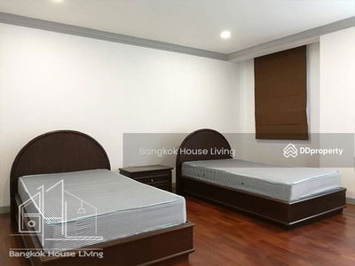 Govind Tower, Bangkok, Thailand Govind Tower, Bangkok, Thailand