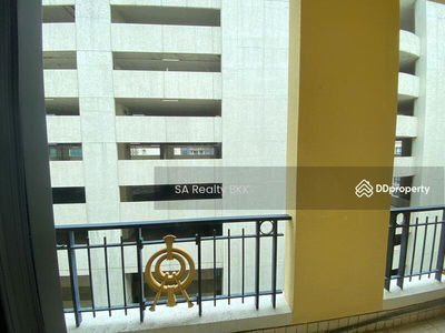 Pipat Place, Bangkok, Thailand Pipat Place, Bangkok, Thailand