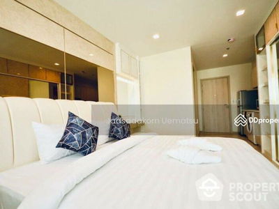 Life One Wireless, Bangkok, Thailand Life One Wireless, Bangkok, Thailand