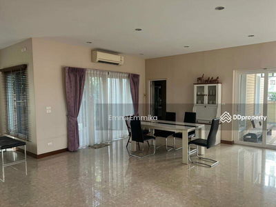 Laddarom Elegance Kaset-Nawamin, Bangkok, Thailand Laddarom Elegance Kaset-Nawamin, Bangkok, Thailand