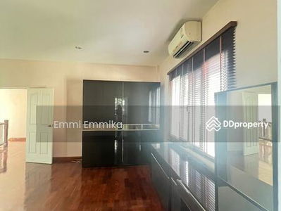 Laddarom Elegance Kaset-Nawamin, Bangkok, Thailand Laddarom Elegance Kaset-Nawamin, Bangkok, Thailand