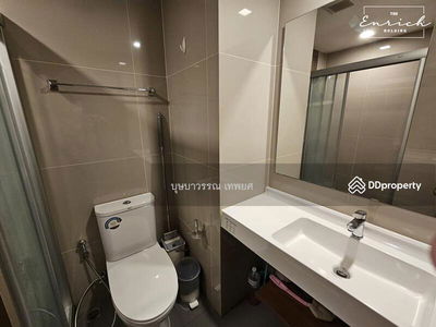 IDEO Sathorn-Wongwian Yai, Bangkok, Thailand IDEO Sathorn-Wongwian Yai, Bangkok, Thailand