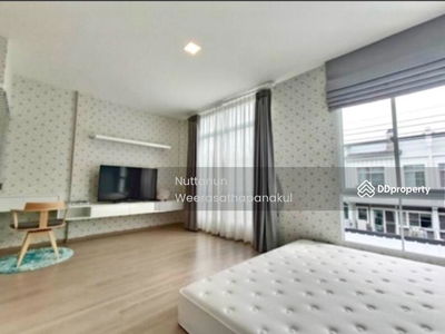 Indy 2 Bangna-Ramkhamhaeng 2, Bangkok, Thailand Indy 2 Bangna-Ramkhamhaeng 2, Bangkok, Thailand