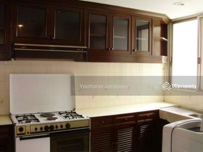 Tai Ping Towers, Bangkok, Thailand Tai Ping Towers, Bangkok, Thailand