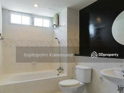 Le Vanvarothai, Bangkok, Thailand Le Vanvarothai, Bangkok, Thailand