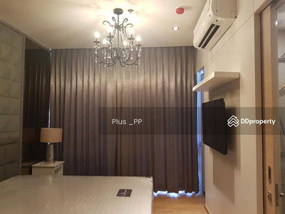 Park Origin Phrom Phong, Bangkok, Thailand Park Origin Phrom Phong, Bangkok, Thailand