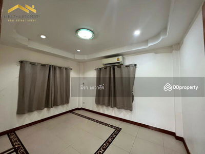 1HP0028, Chon Buri, Thailand 1HP0028, Chon Buri, Thailand